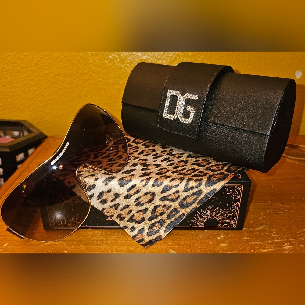 Dolce & Gabbana Aviator Sunglasses RARE color